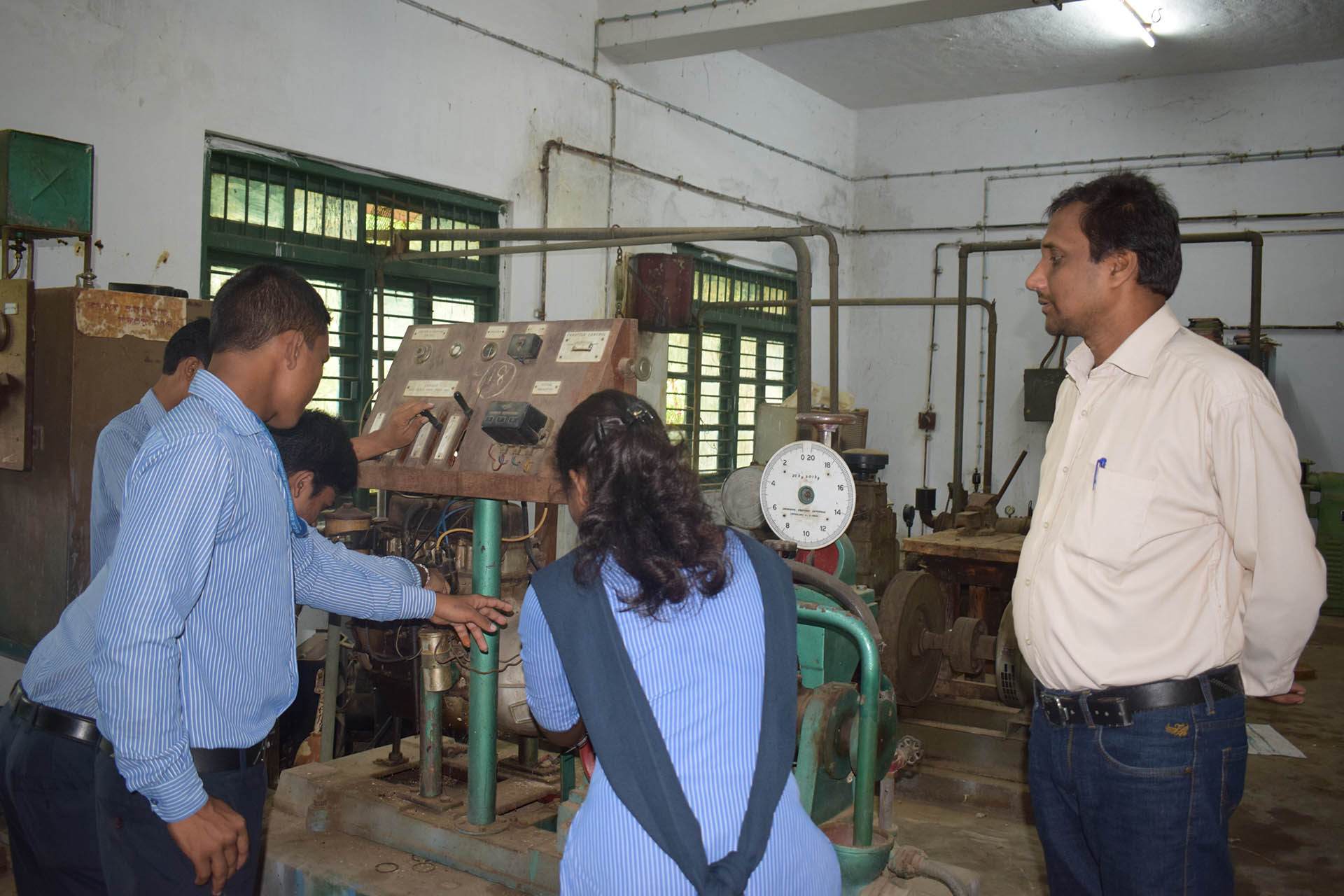 MECHANICAL ENGINEERING LABORATORY